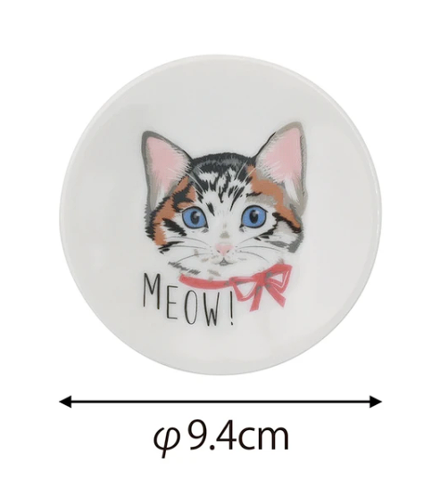 Round object with a cat illustration and 'MEOW!' text, size indicated as 9.4cm.